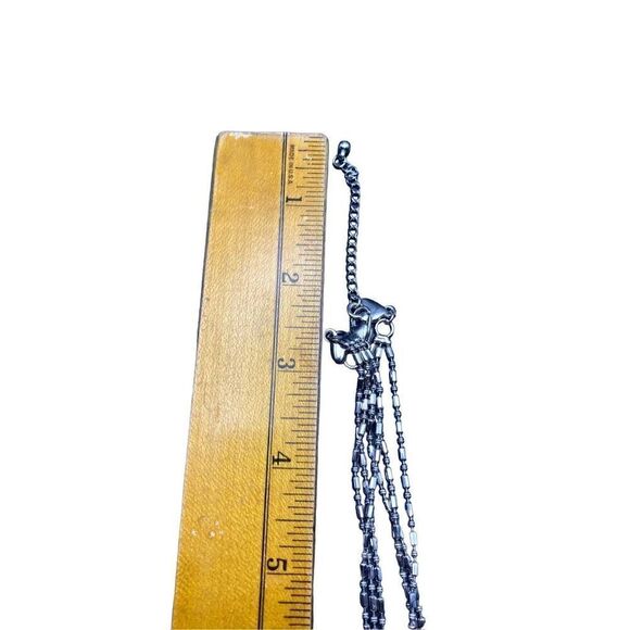 Three chain silver tone necklace with monogram “N” heart clasps - Picture 3 of 8